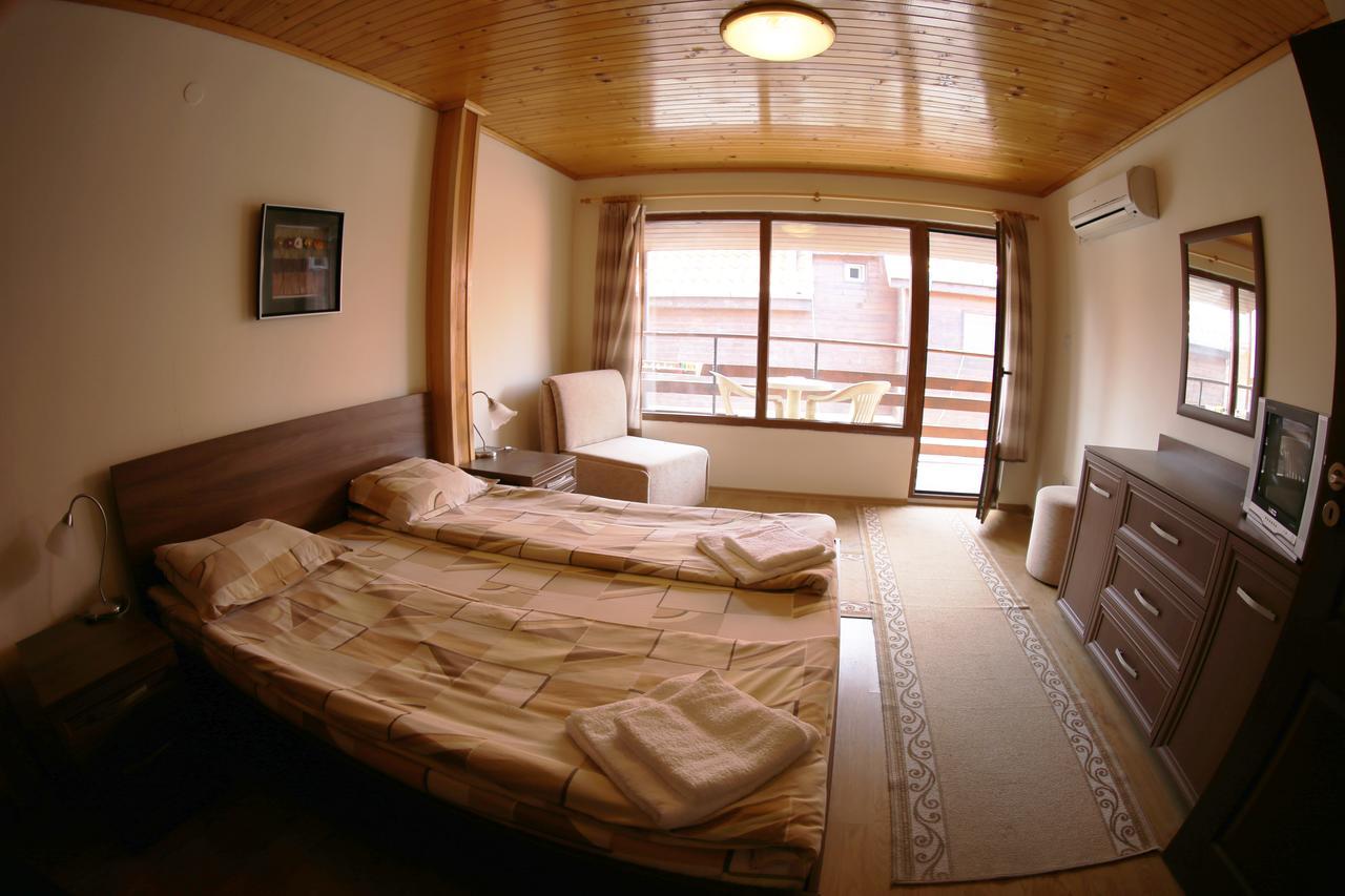 Aurora Guest House Nesebar Exterior photo